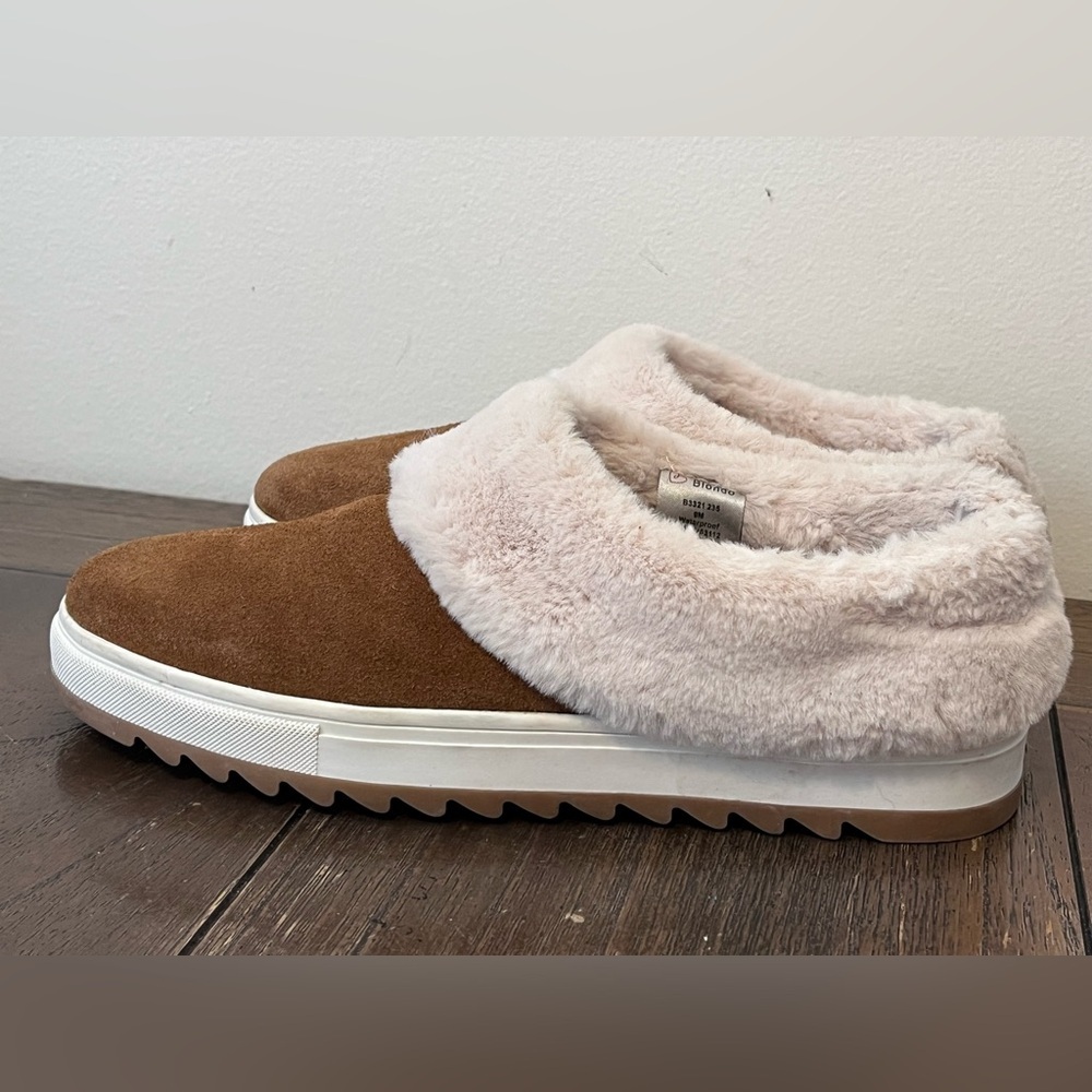 Blondo Suri Waterproof Slip On Sneakers Womens size 9